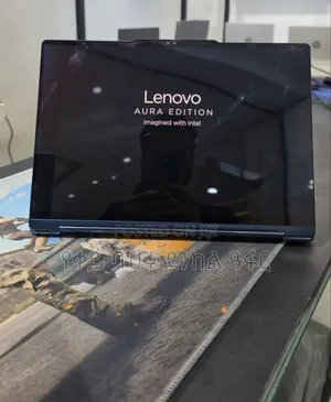 New Lenovo Yoga Pro 9i Aura Edition 32GB Intel Core Ultra 7 SSD 1T
