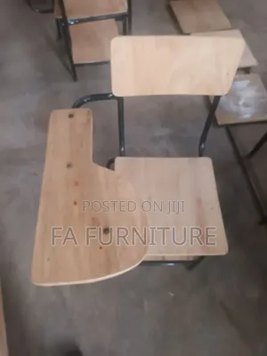 ያተማሪ ዋባር ጋስት ቼር