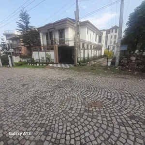 Furnished 4bdrm House in Figa, Yeka for sale