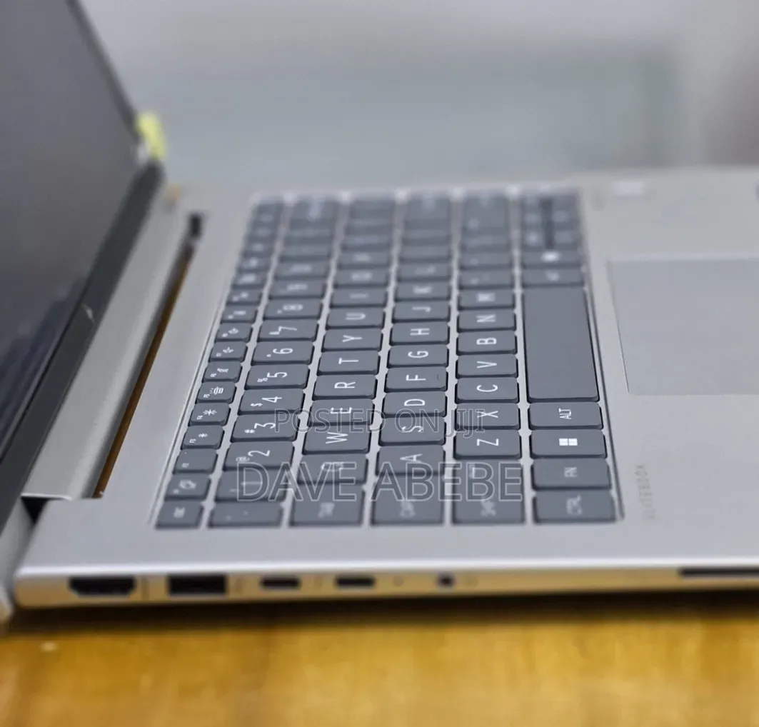 New Laptop HP EliteBook 640 G11 16GB Intel Core Ultra 5 SSD 512GB
