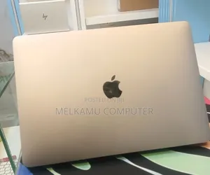 New Laptop Apple MacBook Air 2020 M1 8GB Apple M1 SSD 256GB