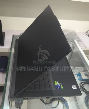 New Laptop Asus ROG Strix G16 16GB Intel Core i9 SSD 1T