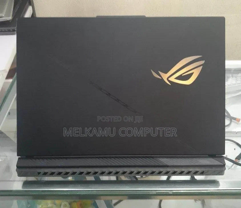 New Laptop Asus ROG Strix G16 16GB Intel Core i9 SSD 1T