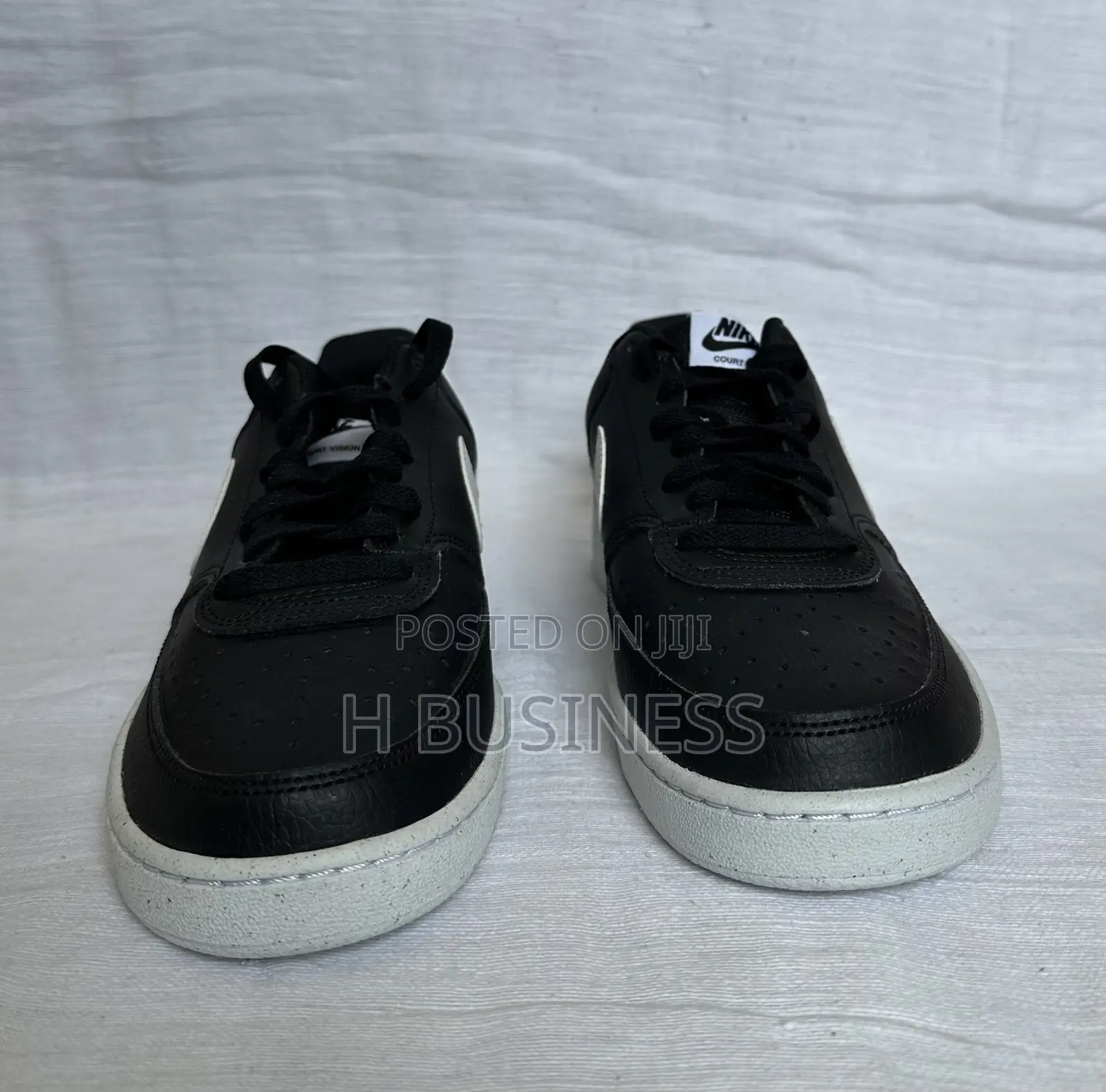 Nike Leather Men Sneakers