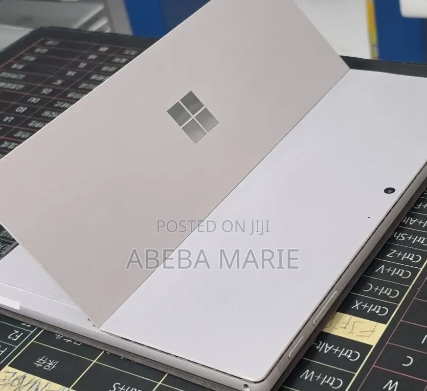 New Laptop Microsoft Surface Pro 7+ 16GB Intel Core i7 SSD 512GB