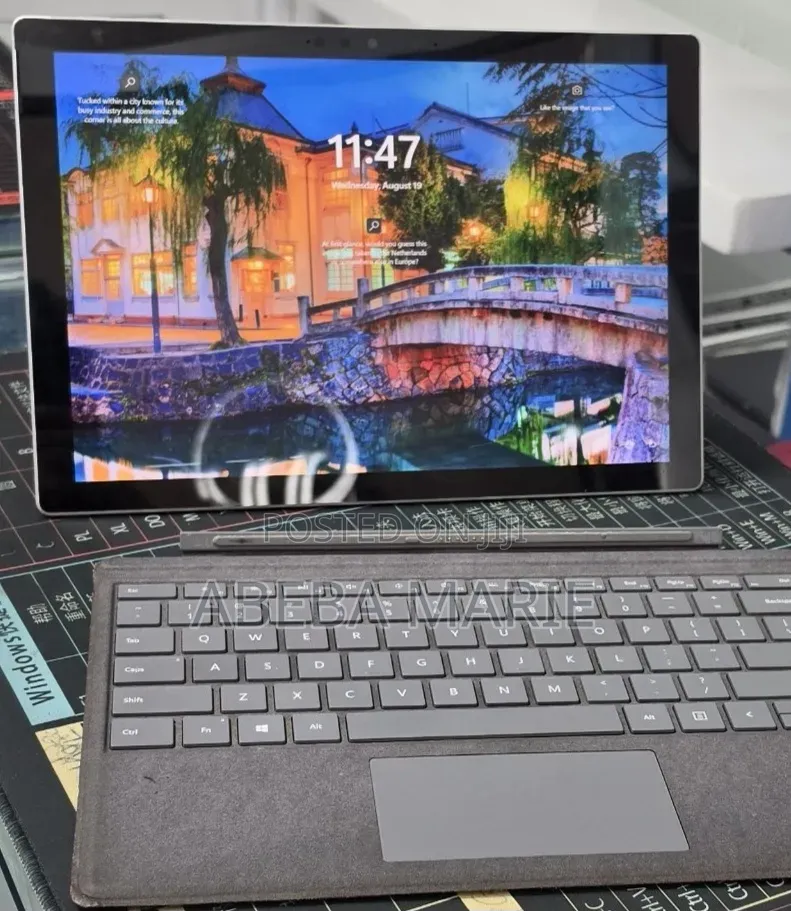 New Laptop Microsoft Surface Pro 7+ 16GB Intel Core i7 SSD 512GB