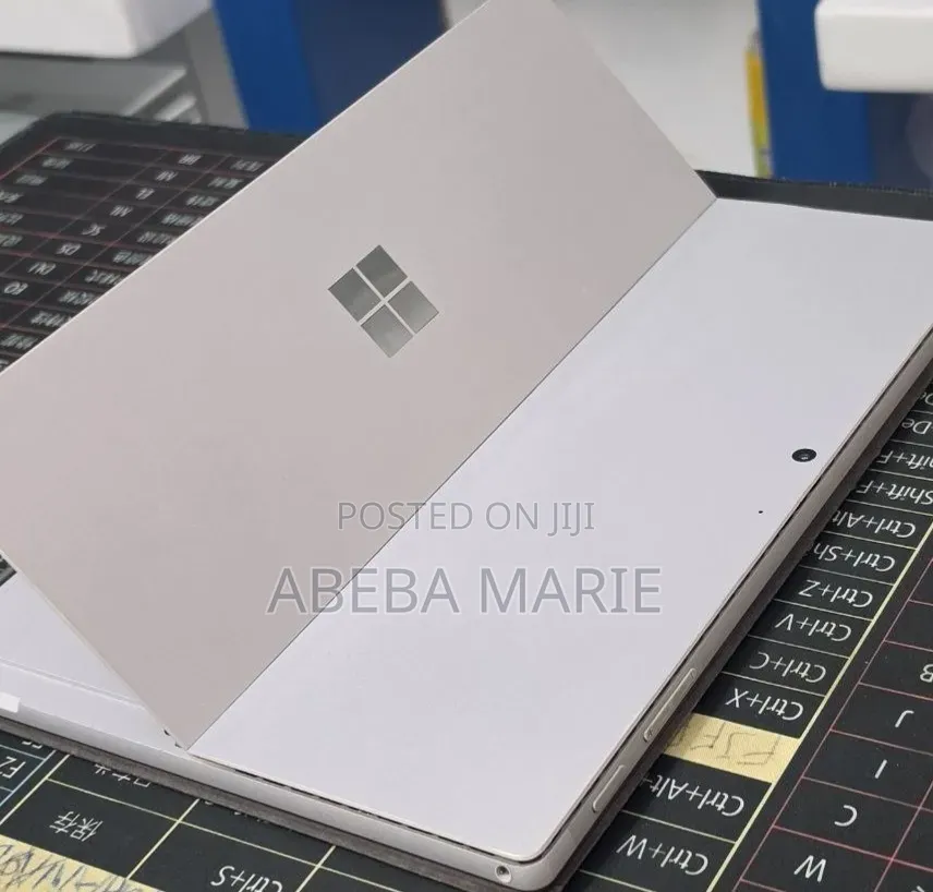 New Laptop Microsoft Surface Pro 7+ 16GB Intel Core i7 SSD 512GB