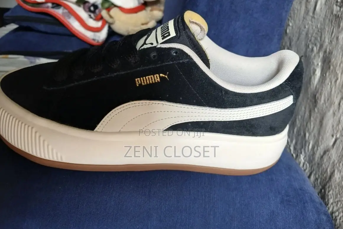 Puma Black White Sneakers – Brand New – EU 37