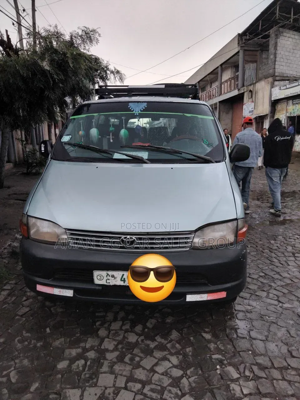 Toyota HiAce 1998 Blue