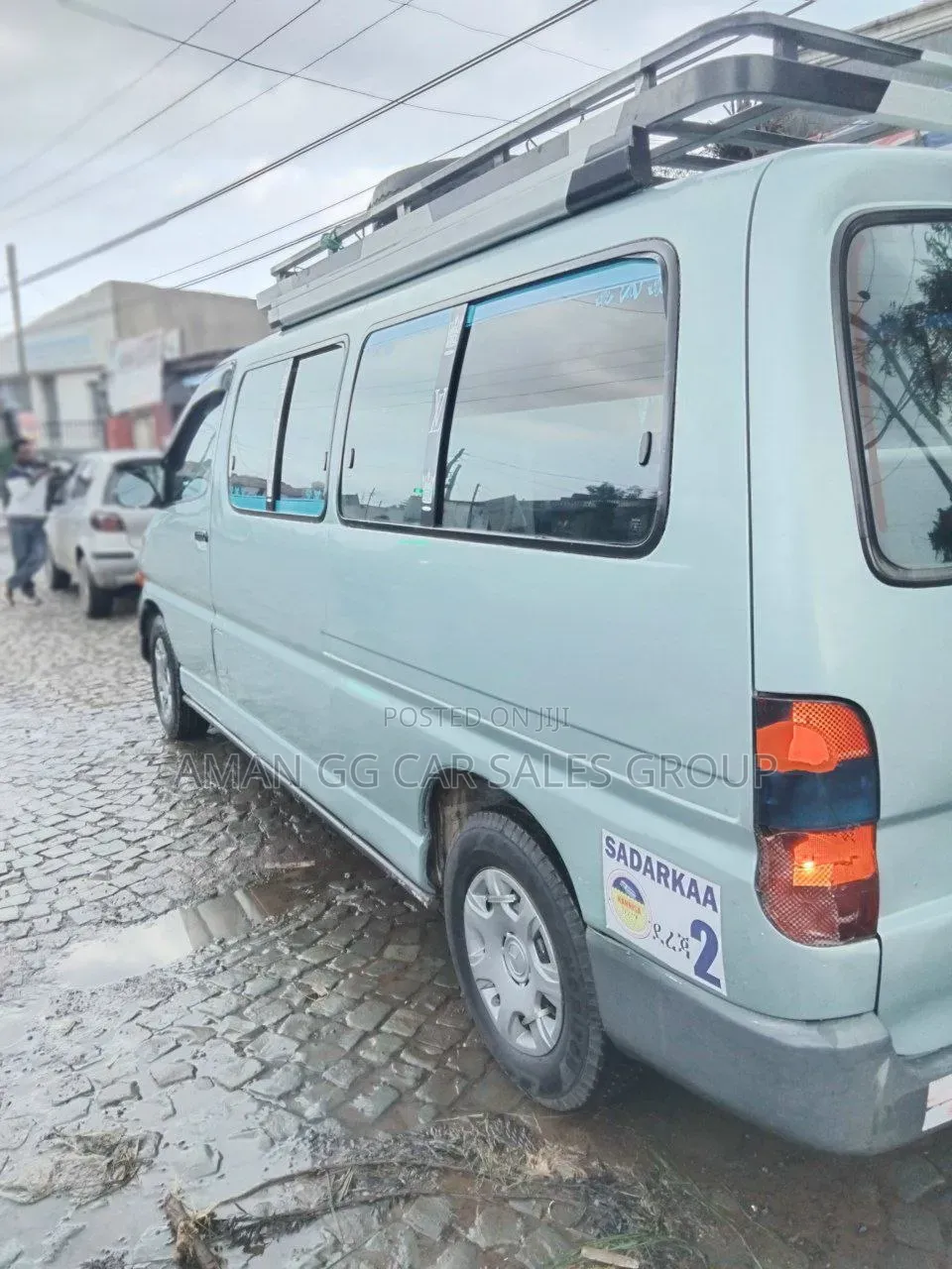 Toyota HiAce 1998 Blue