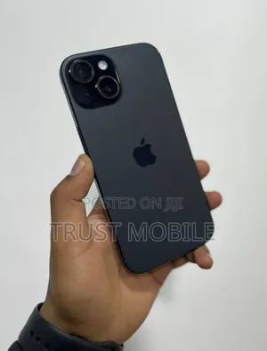 New Apple iPhone 15 128 GB Black
