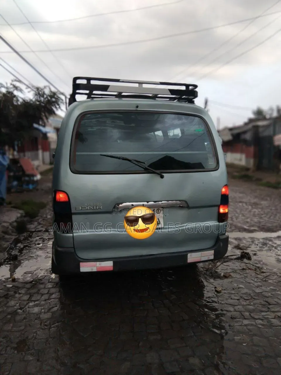 Toyota HiAce 1998 Blue