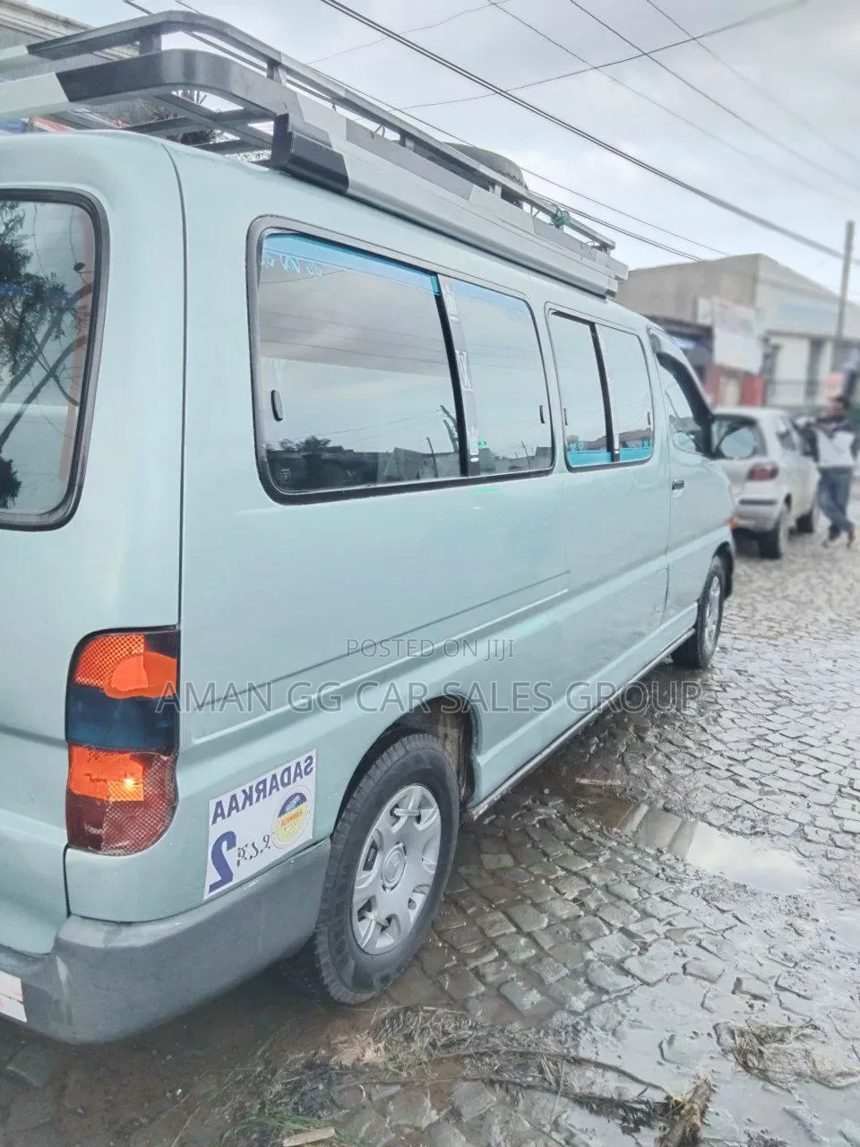 Toyota HiAce 1998 Blue