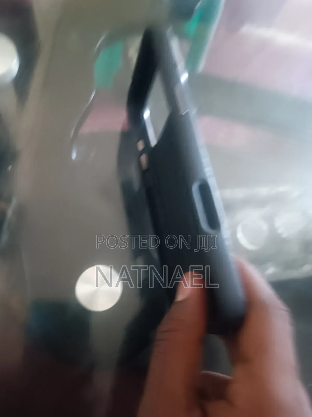 I Phone 17 Pro Max Lether Black Cover