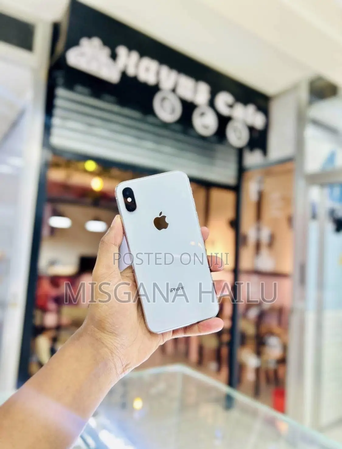 Apple iPhone X 64 GB White
