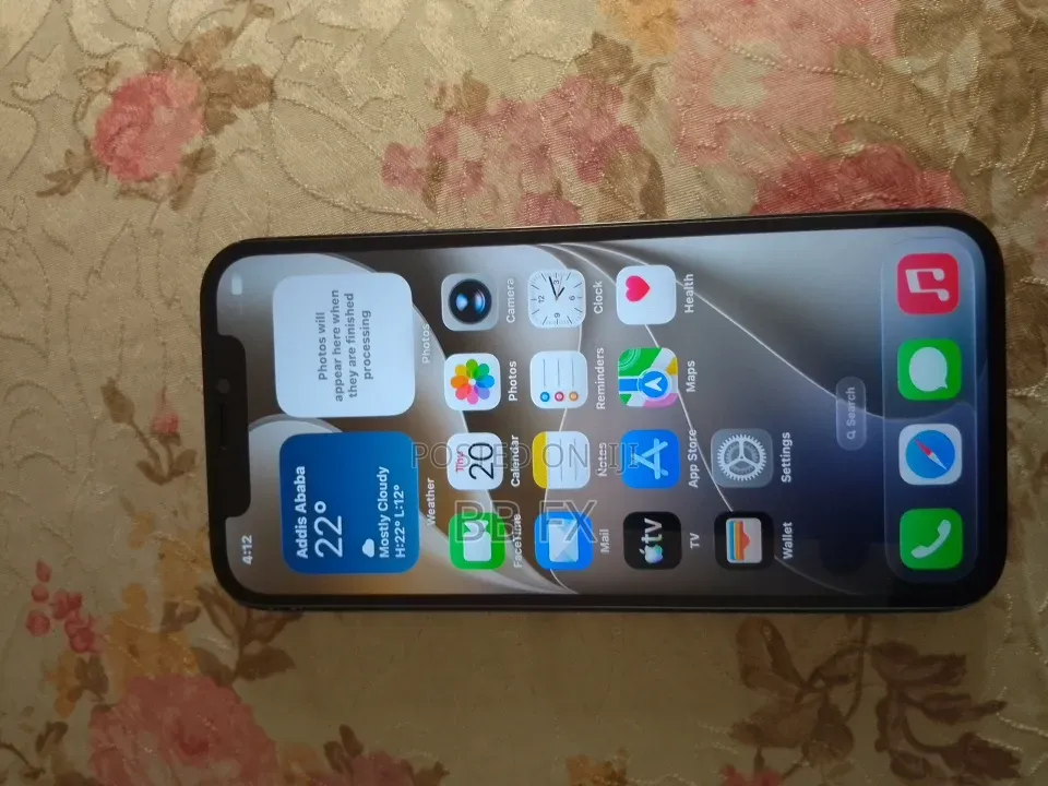 Apple iPhone 12 64 GB Black