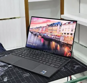 New Laptop Dell XPS 13 16GB Intel Core i7 SSD 512GB