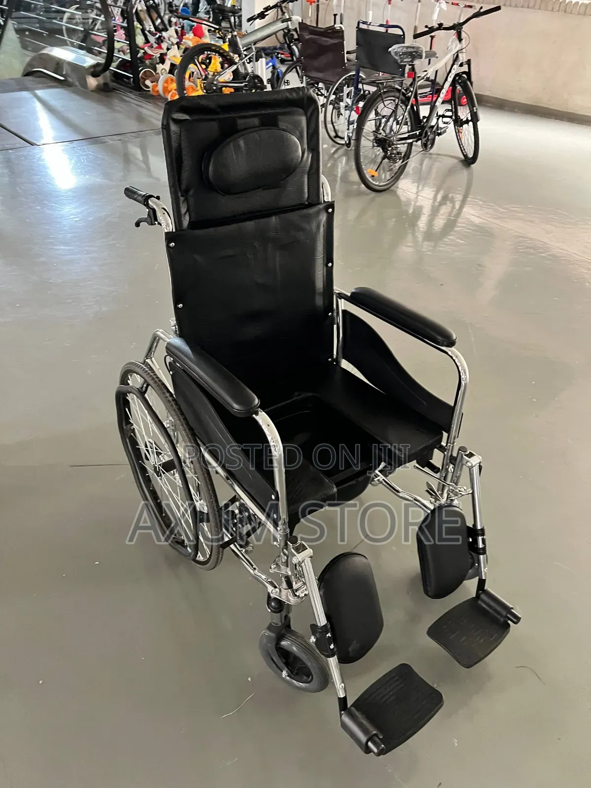 ምቹ መቀመጫ ያለው — Comfortable Seat Wheelchair