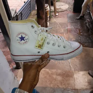 All Star Converser