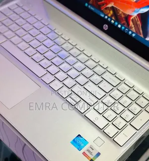 New Laptop HP 16GB Intel Core i5 SSD 256GB
