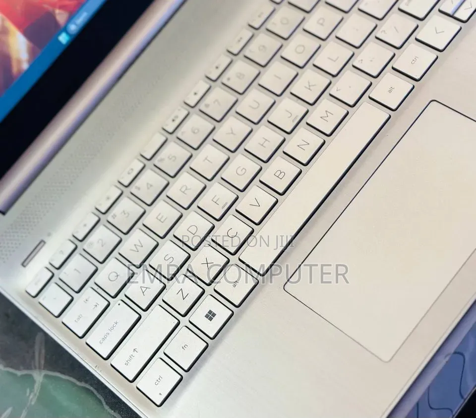 New Laptop HP 16GB Intel Core i5 SSD 256GB