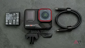 Insta360 Acepro 2 ( Sports Cam)