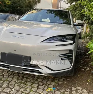 BYD Song Plus 2025 White