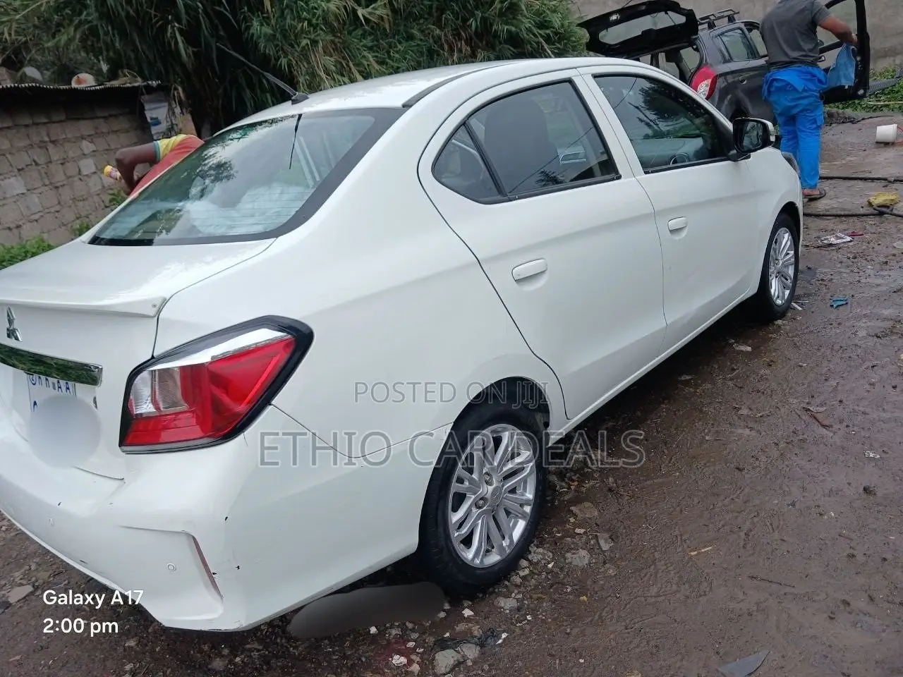 Mitsubishi Attrage 2022 White