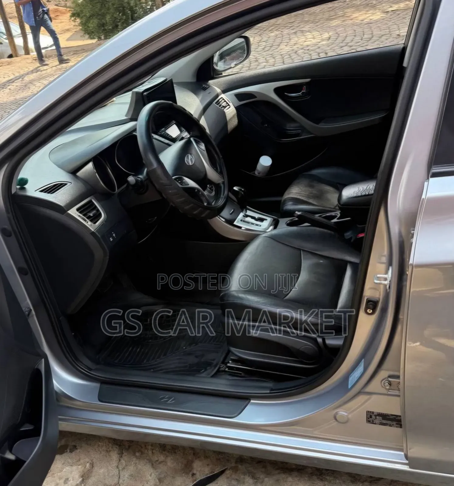 Hyundai Avante 2013 Silver