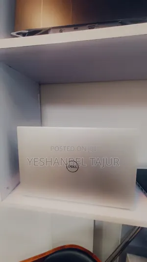 New Laptop Dell XPS 15 32GB Intel Core i7 SSD 512GB
