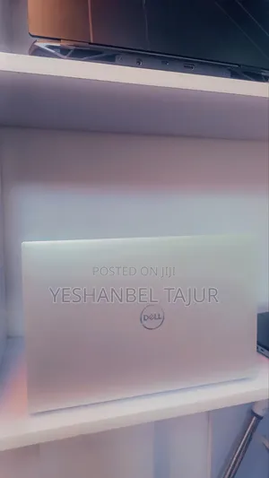 New Laptop Dell XPS 15 32GB Intel Core i7 SSD 512GB