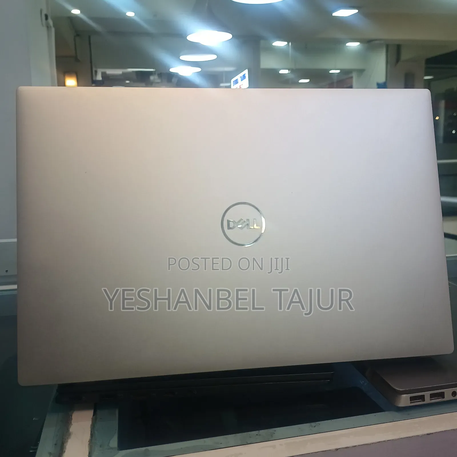 New Laptop Dell XPS 15 32GB Intel Core i7 SSD 512GB