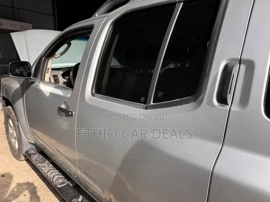 Nissan Xterra 2008 Silver
