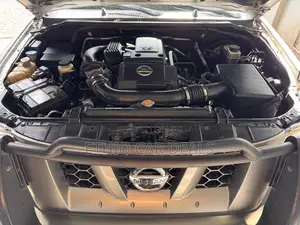Nissan Xterra 2008 Silver