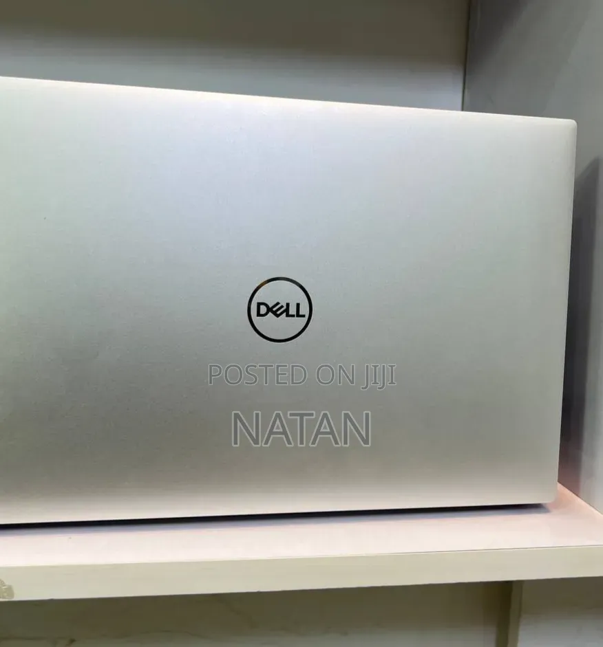 New Laptop Dell XPS 15 9560 32GB Intel Core i7 SSD 512GB