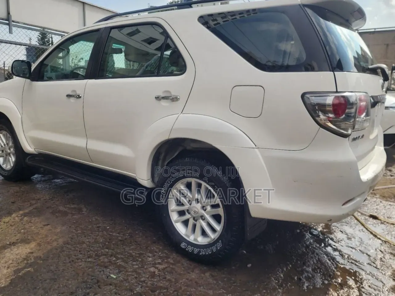 Toyota Fortuner 2015 White