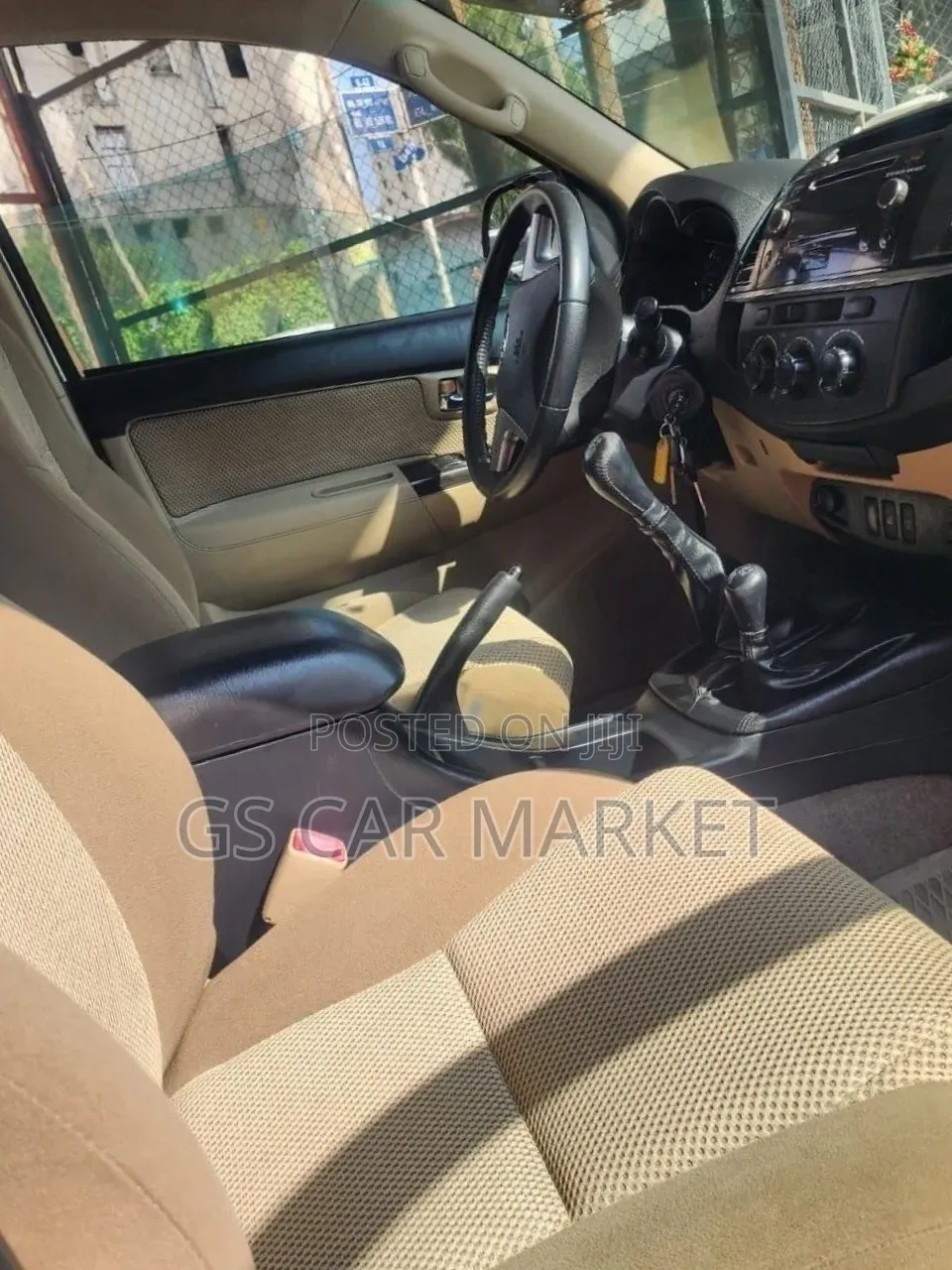 Toyota Fortuner 2015 White