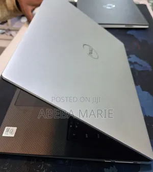 New Laptop Dell XPS 15 32GB Intel Core i7 SSD 512GB