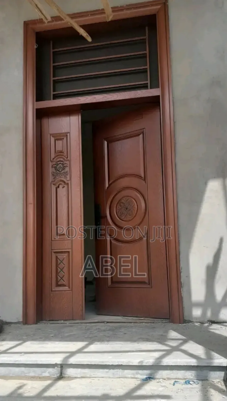 Victor Door – የሚያምር በር፣ የሚያስተማምን ጥበቃ