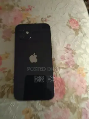 Apple iPhone 12 64 GB Black