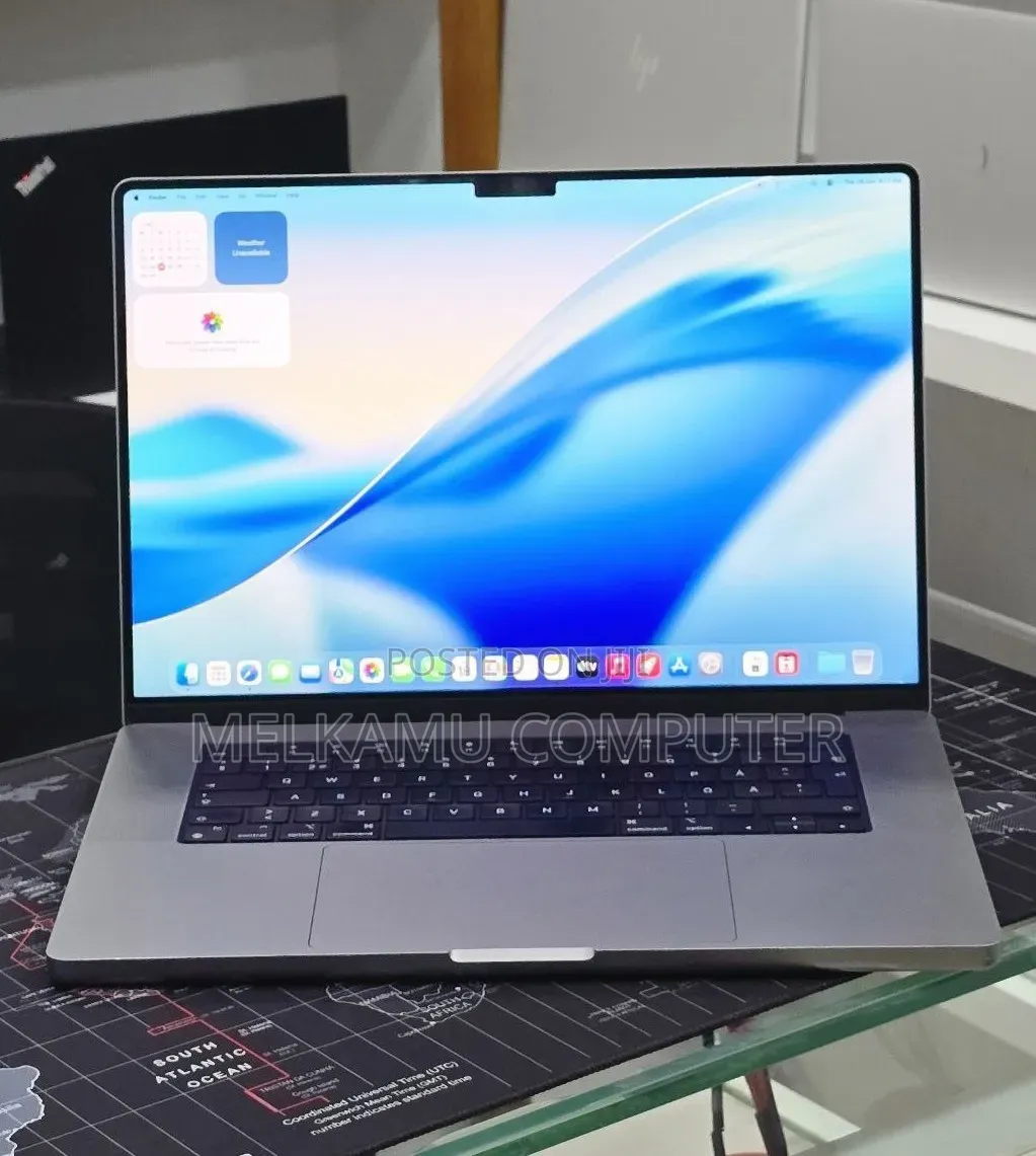 New Laptop Apple MacBook Pro 2021 M1 64GB Apple M1 SSD 1T