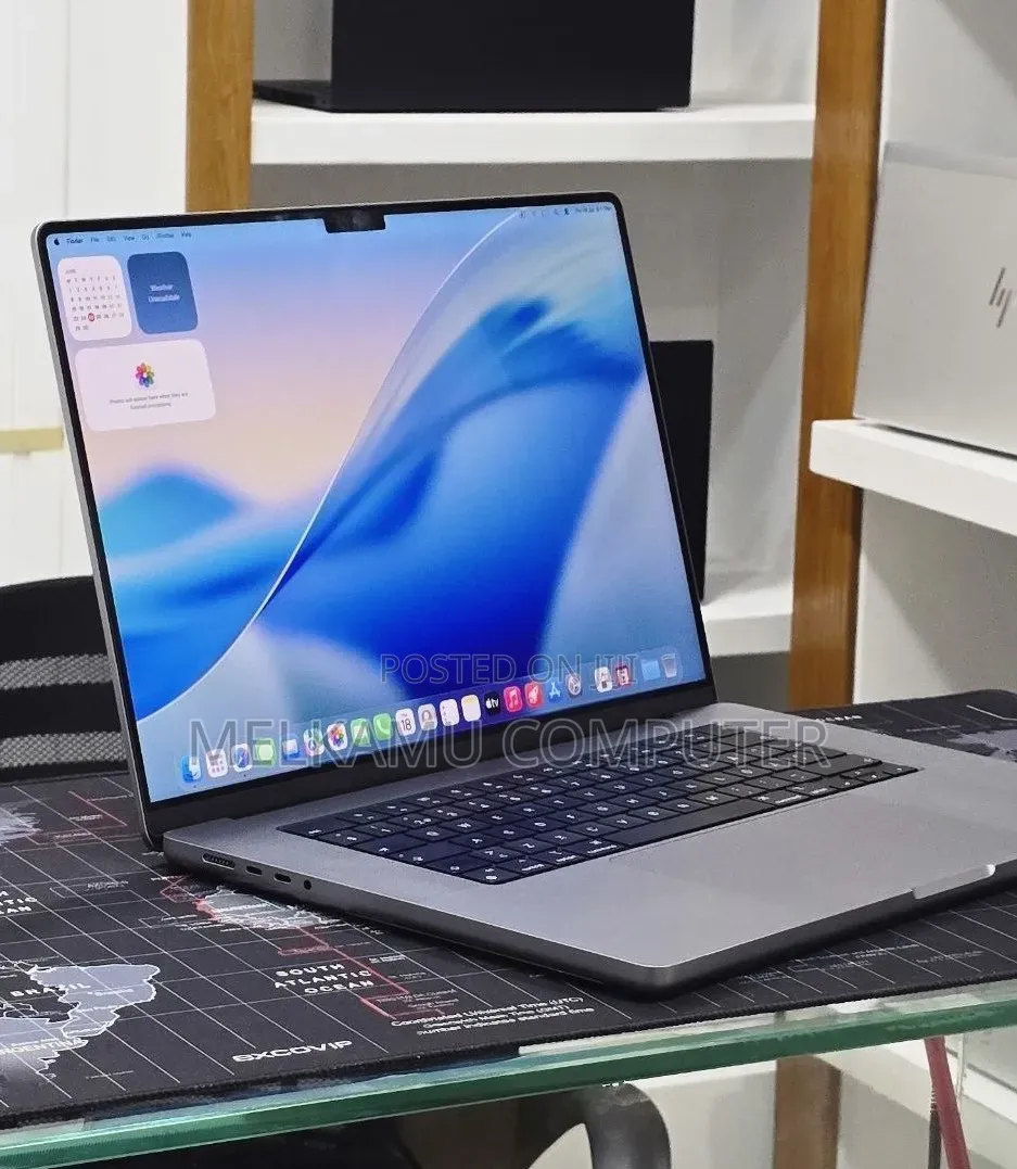 New Laptop Apple MacBook Pro 2021 M1 64GB Apple M1 SSD 1T