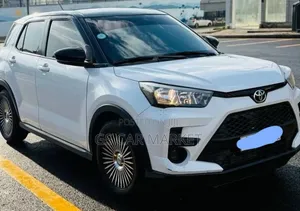 Toyota Raize 2022 White