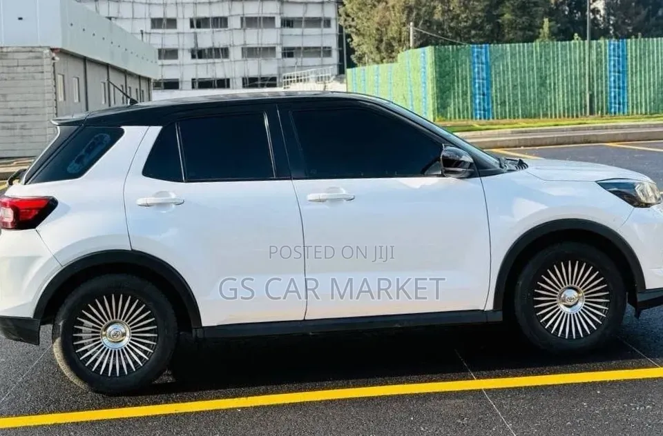 Toyota Raize 2022 White