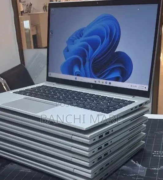 New Laptop HP EliteBook 840 G7 8GB Intel Core i5 SSD 512GB