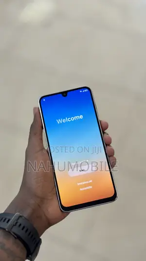 New Samsung Galaxy M17 5G 128 GB Purple