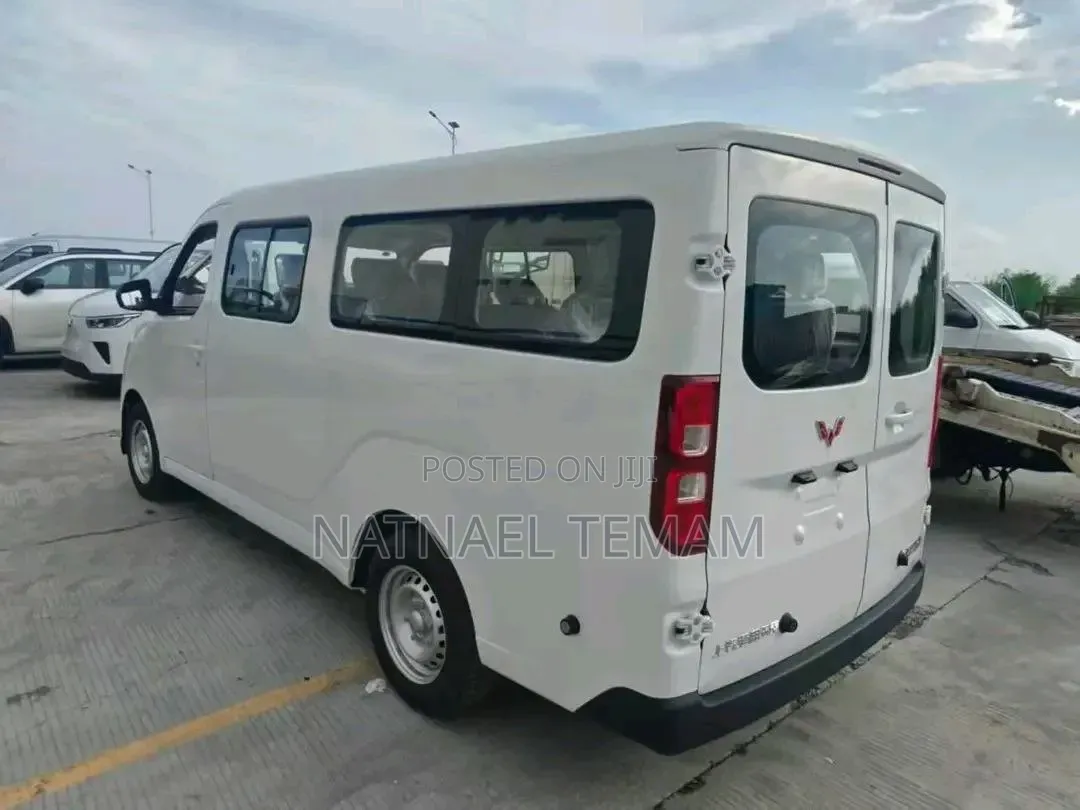 Wuling Sunshine 2025 White