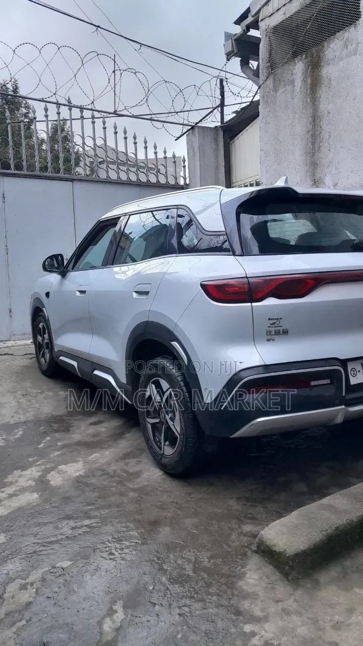 BYD Yuan Up 2025 White