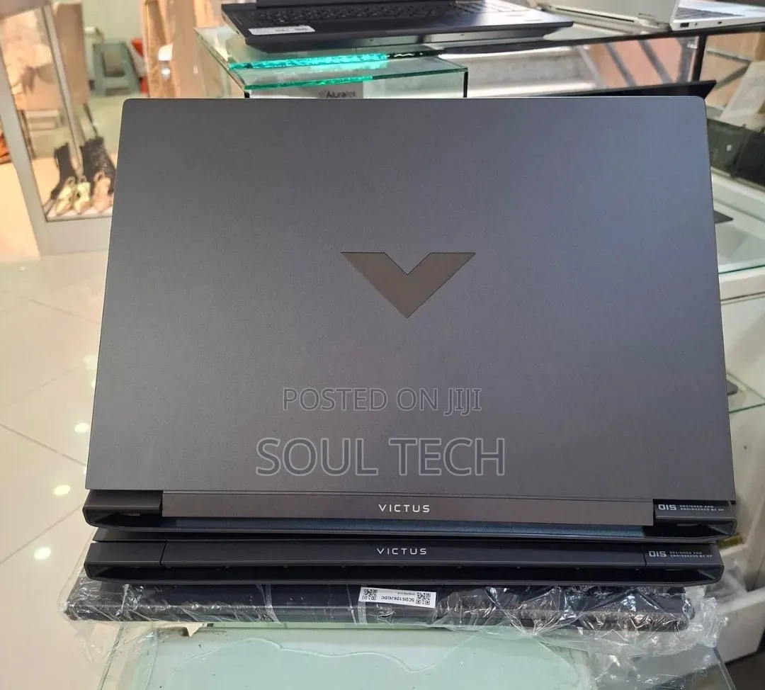 New Laptop HP Victus 15 32GB Intel Core i5 SSD 1T