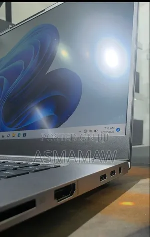 New Laptop HP Zbook Studio G7 16GB Intel Core i7 SSD 1T